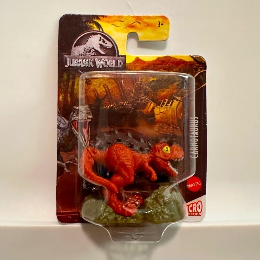 Jurassic World Mattel Micro Collection Figures 2021 NEW carnotaurus NIP